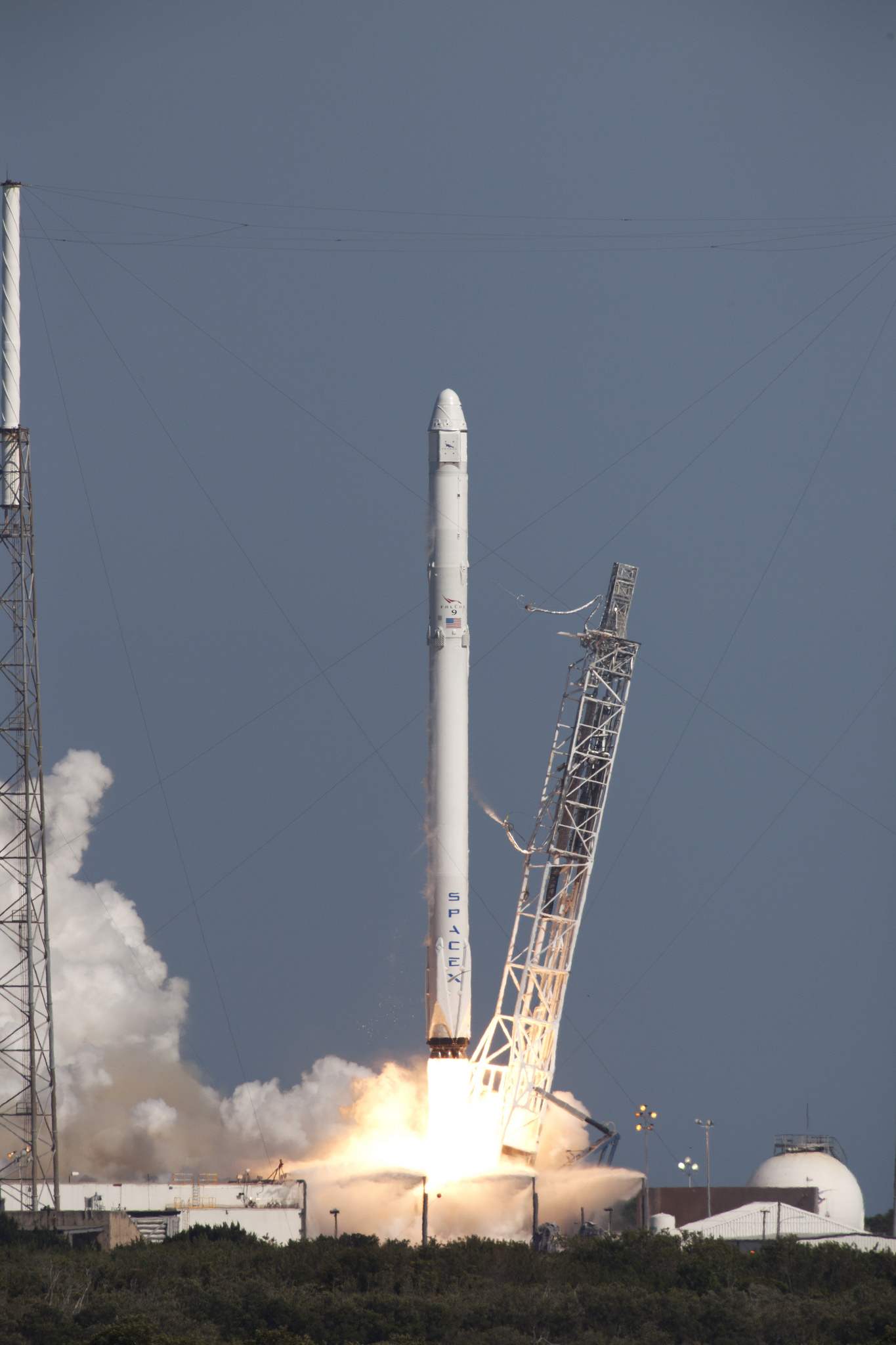 falcon 9 rocket3 SpaceX CRS 8 Mission by Elon Musk