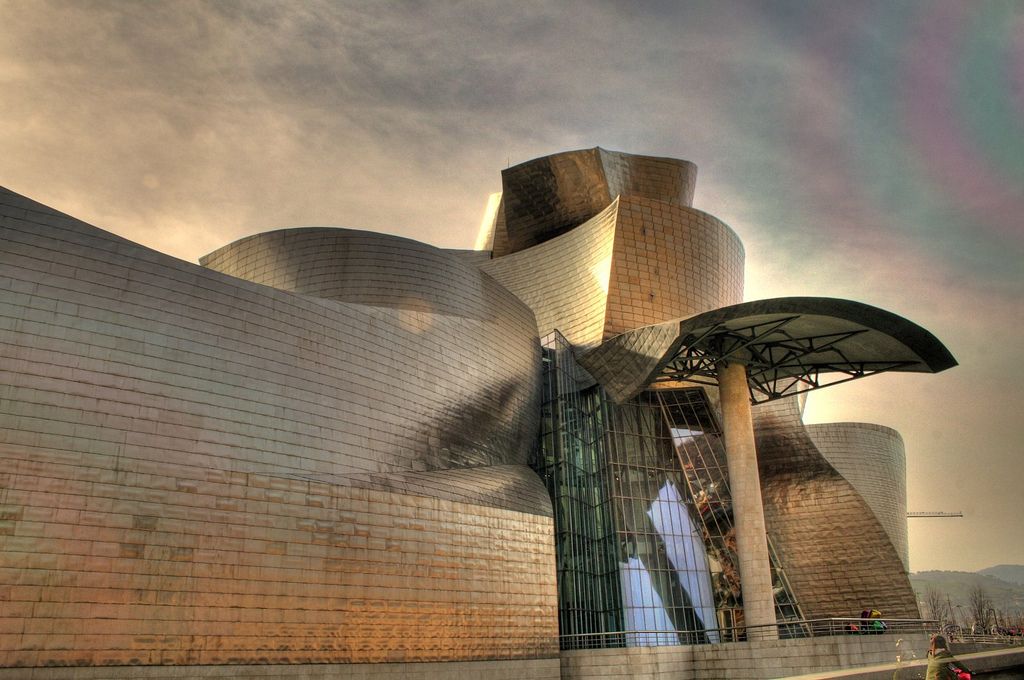 guggenheim museum Amazing Building of Guggenheim Museum in Bilbao