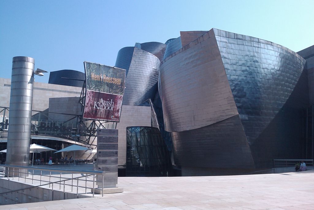 guggenheim museum7 Amazing Building of Guggenheim Museum in Bilbao