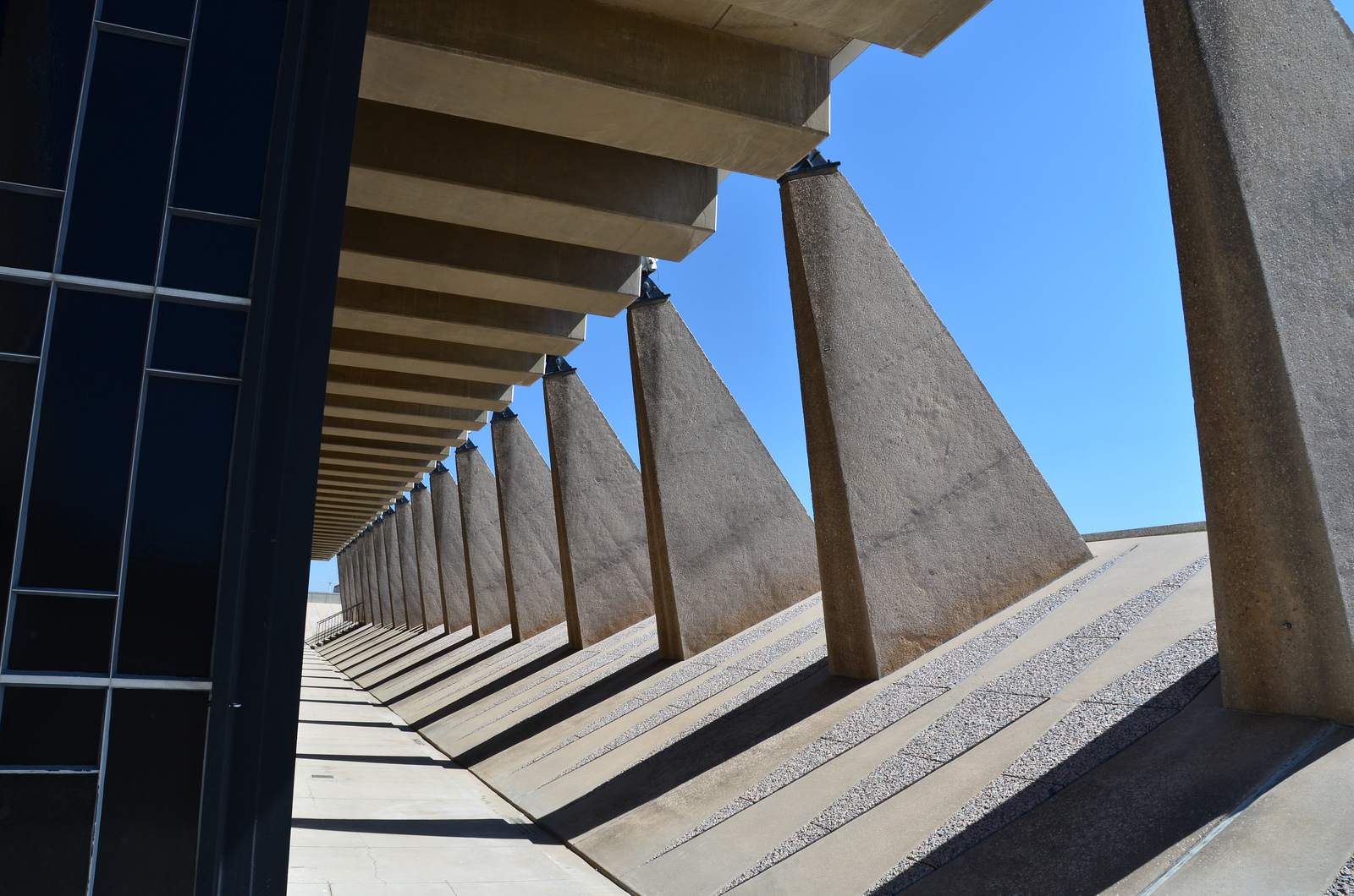 Amazing Buildings Air Force Academy Chapel air force academy4 Amazing Buildings Air Force Academy Chapel