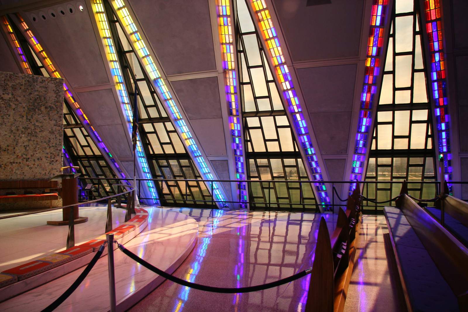 Amazing Buildings Air Force Academy Chapel air force academy6 Amazing Buildings Air Force Academy Chapel