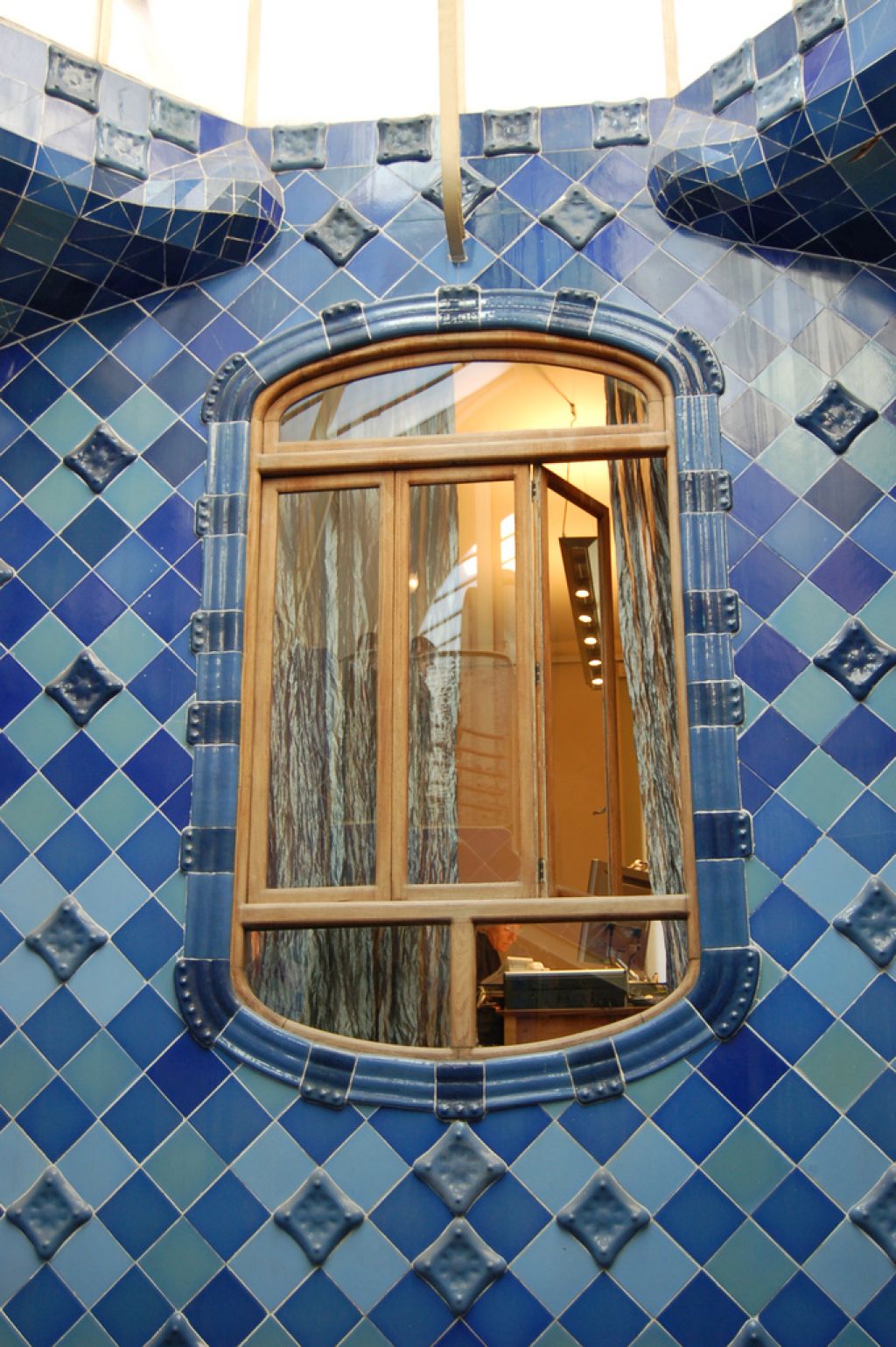 Casa Batllo Original Work by Antoni Gaudi casa batllo10 Casa Batllo Original Work by Antoni Gaudi