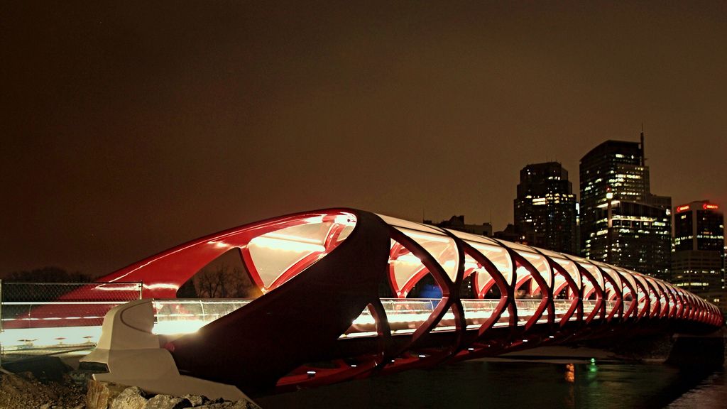 peace bridge3 Peace Bridge by Santiago Calatrava, Calgary