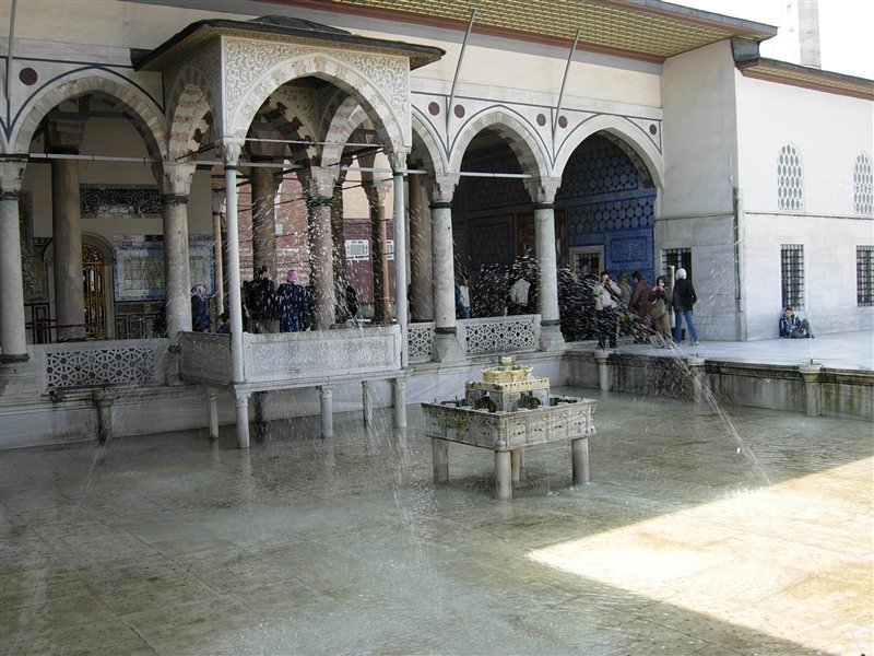Topkapi Palace Istanbul Sightseeing Tour topkapi7 Topkapi Palace Istanbul Sightseeing Tour