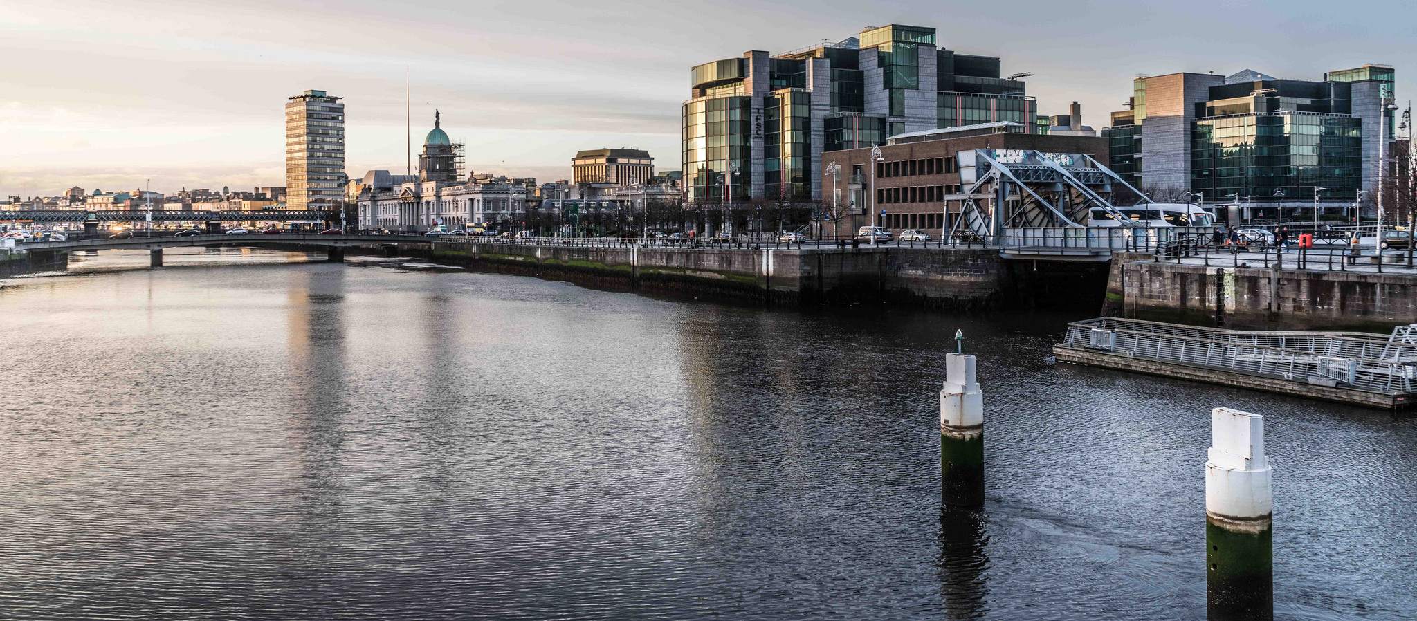dublin docklands4 Walking Around Dublin Docklands by Marphy
