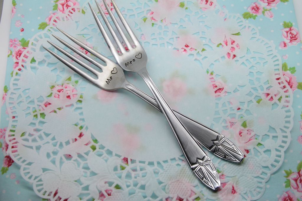 cutlery3 Cheerful Cutlery