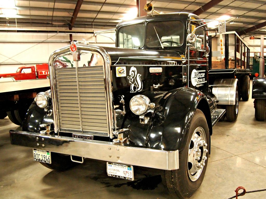 classic trucks19 Classic Trucks in Hays Antique Museum, California