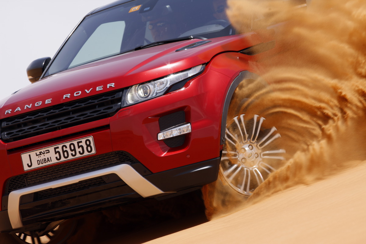 range rover evoque17 Welcome to Desert with Range Rover Evoque