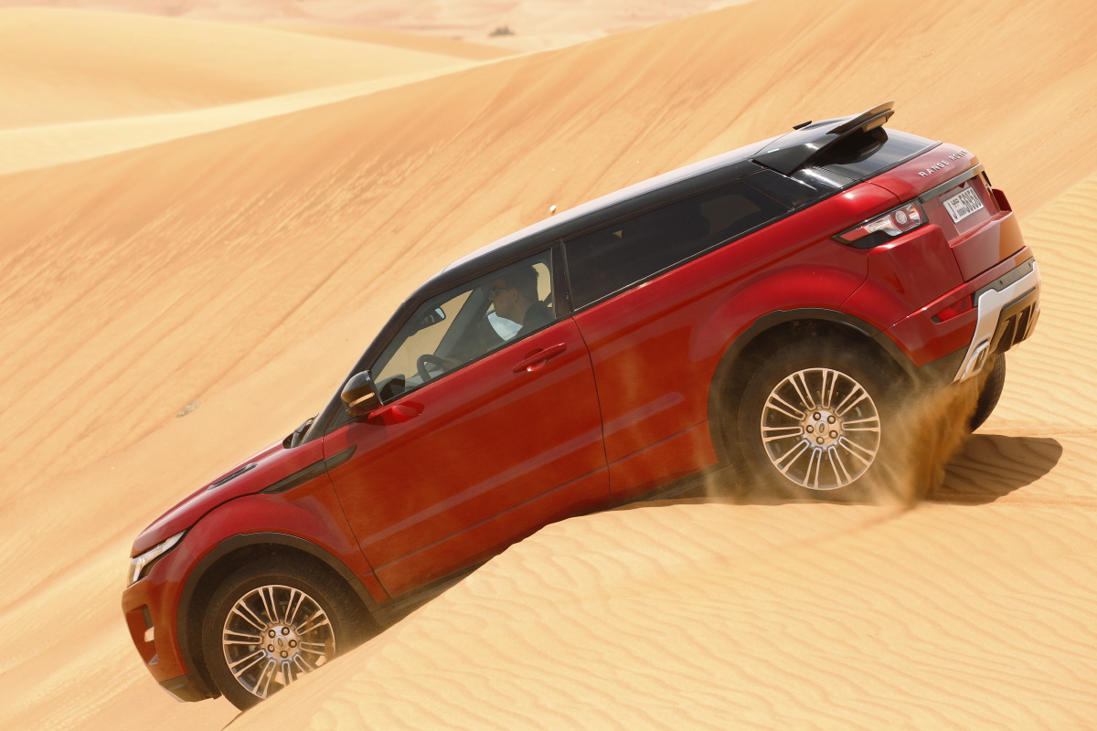 range rover evoque5 Welcome to Desert with Range Rover Evoque