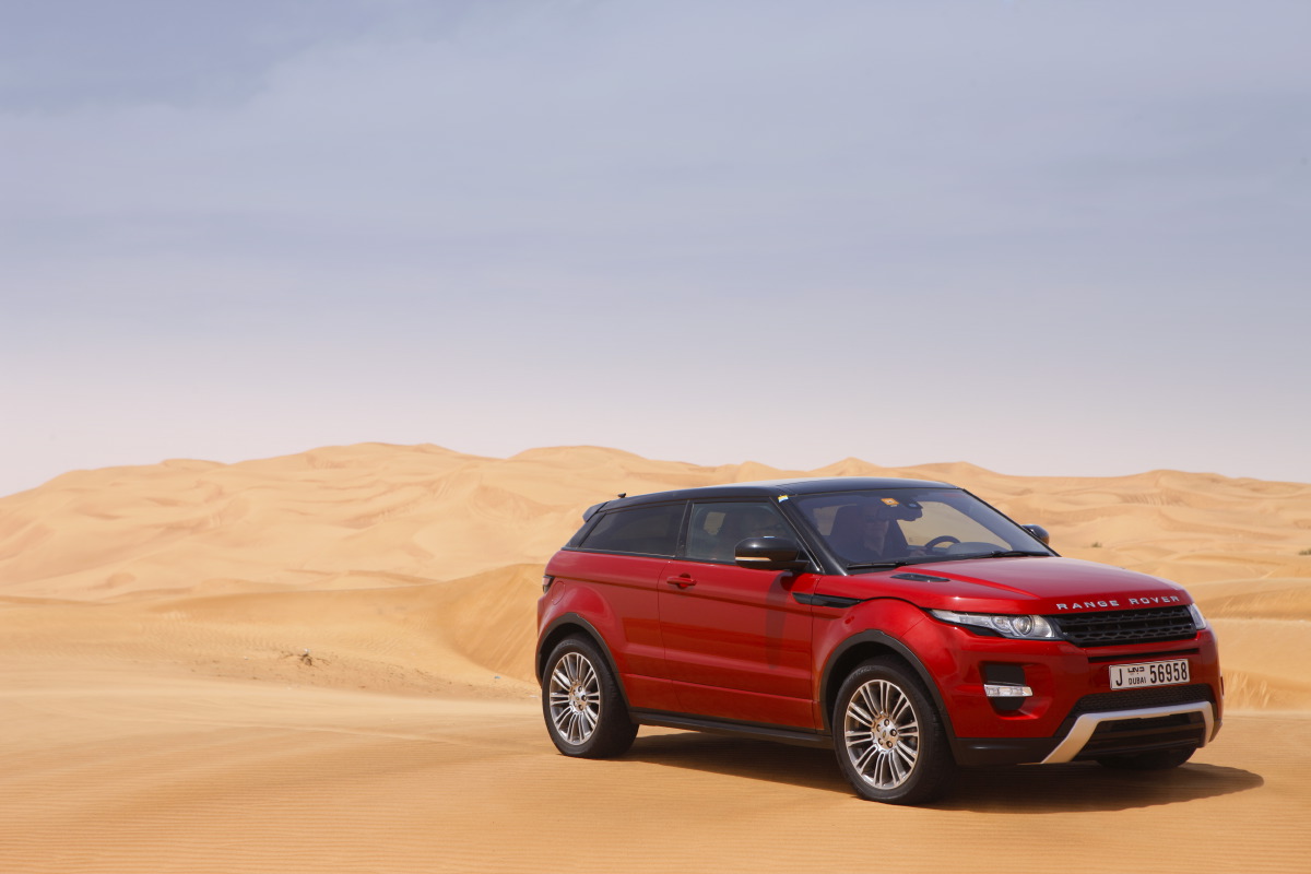 range rover evoque6 Welcome to Desert with Range Rover Evoque