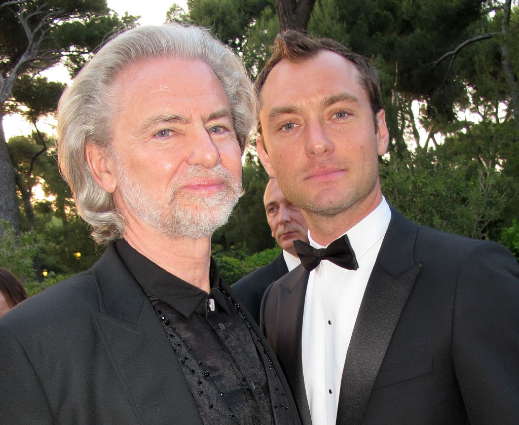 against aids6 Celebrities Help amfAR in the Fight Against AIDS