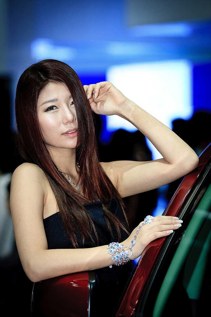 motor show model16 Hot Korean Models at Seoul Motor Show