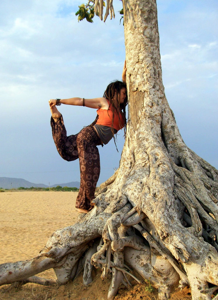yoga poses1 Desert Yoga Exercise
