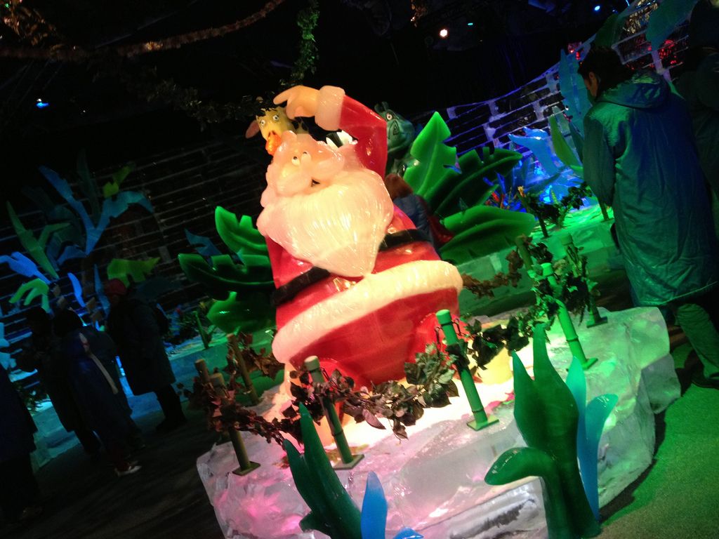 gaylord palms ice12 Madagascar Ice Sculptures Coolest Exhibit in Orlando