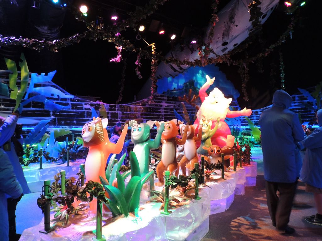 gaylord palms ice15 Madagascar Ice Sculptures Coolest Exhibit in Orlando