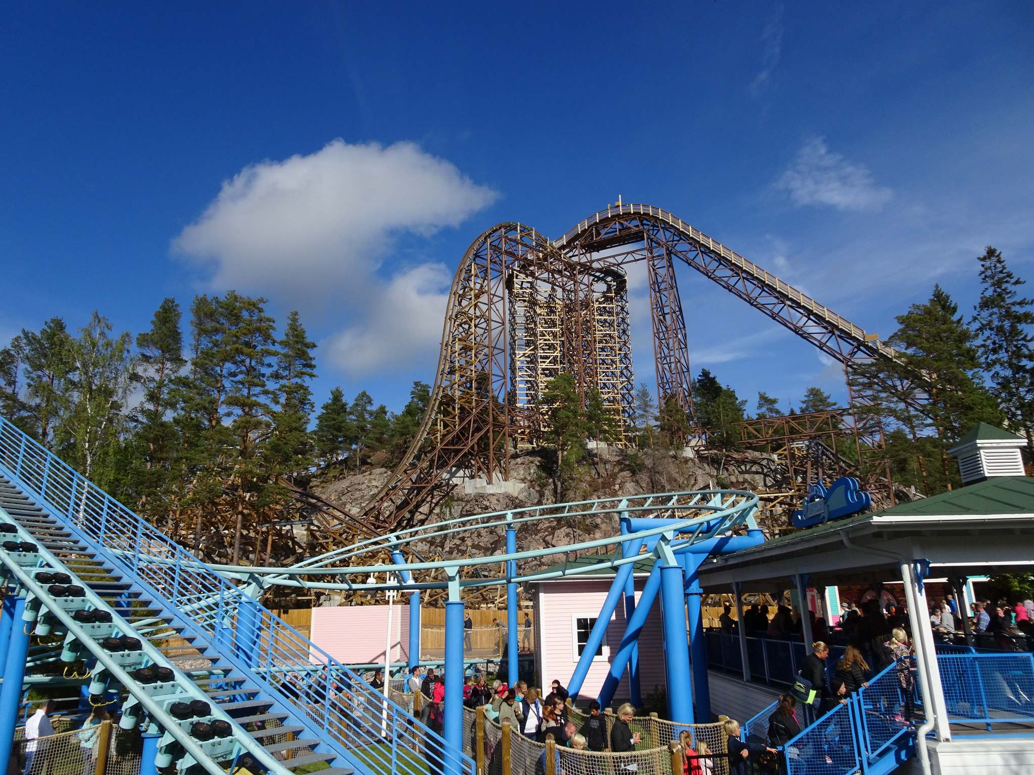Wildfire Fastest Wooden Coaster in Europe wildfire2 Wildfire Fastest Wooden Coaster in Europe