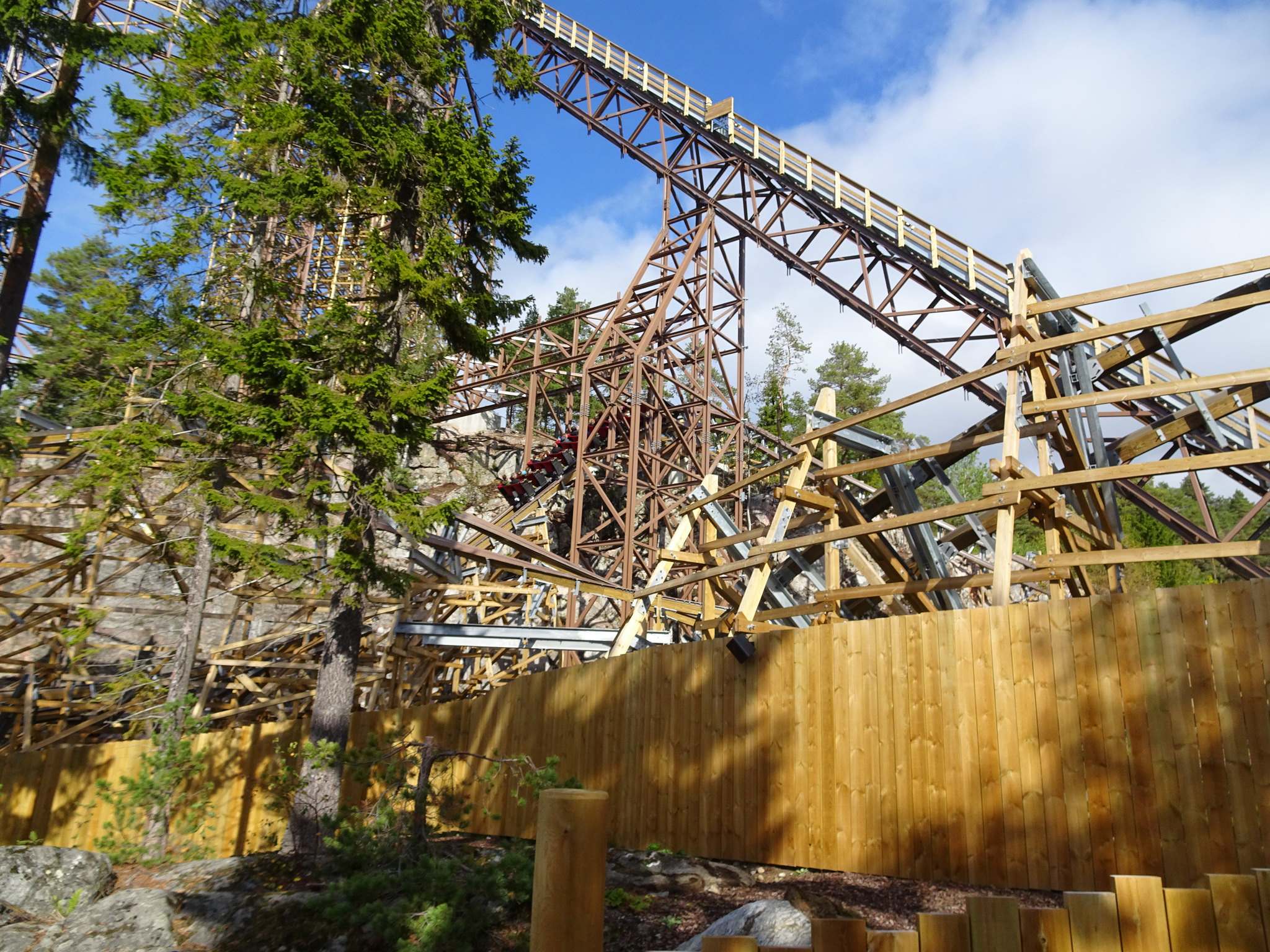 Wildfire Fastest Wooden Coaster in Europe wildfire4 Wildfire Fastest Wooden Coaster in Europe