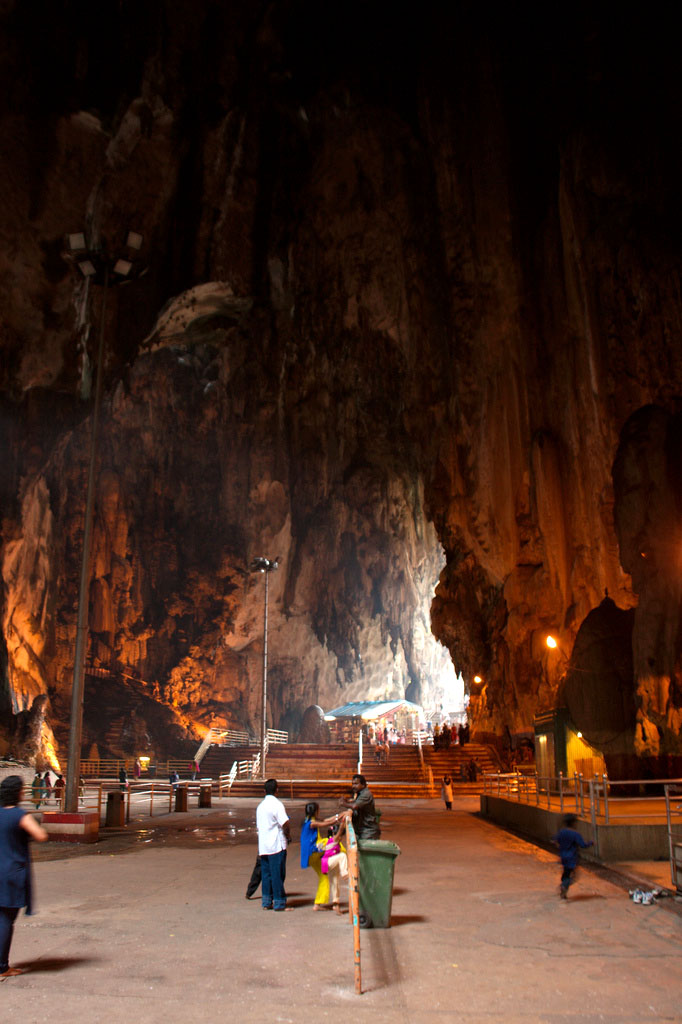 batu caves10 The Magnificent Batu Caves in Kuala Lumpur, Malaysia