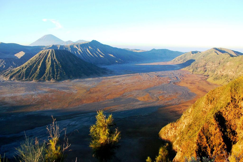 mount bromo9 The Magnificent Mount Bromo Volcano