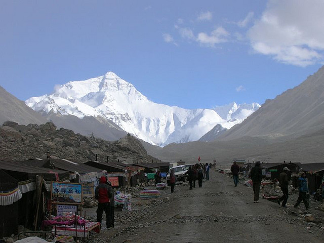 mount everest Mount Everest   Highest Mountain and Basecamp in the World