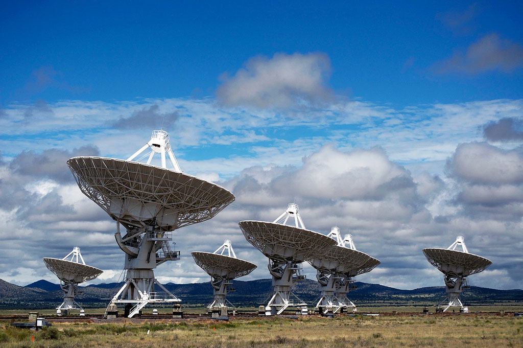vla5 VLA   Giant Astronomical Radio Observatory