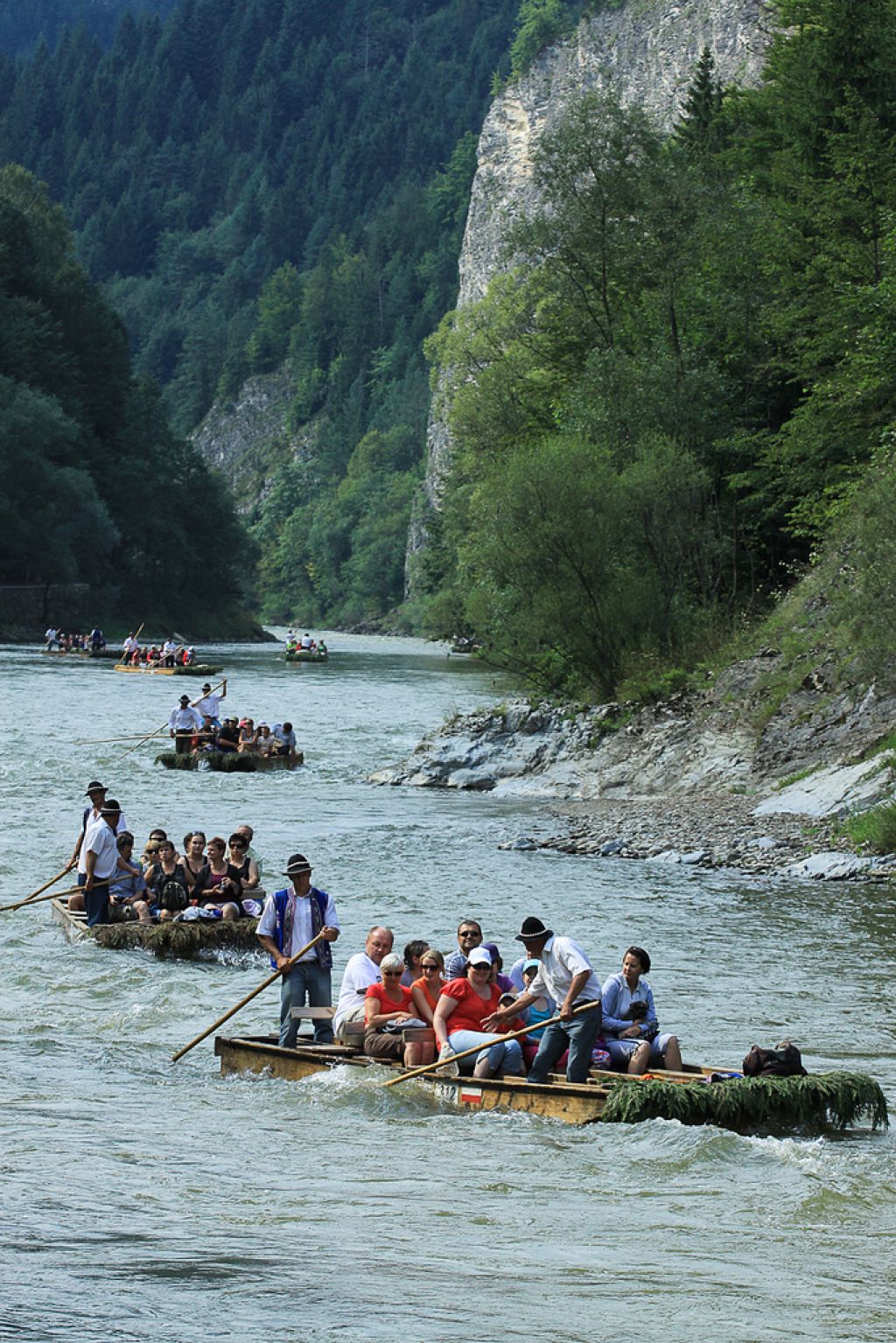 river rafting5 Rafting down the Dunajec Gorges