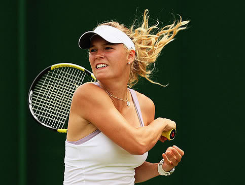 caroline wozniacki photos8 Caroline Wozniacki: No. 1 WTA Tennis Player