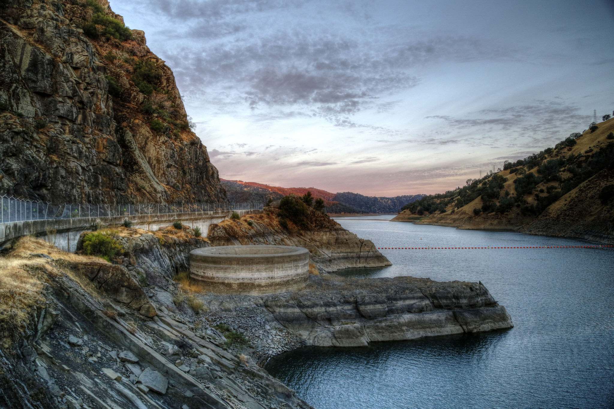 glory hole5 Glory Hole of Berryessa Lake