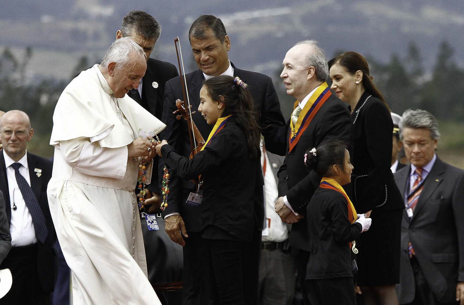 pope francis6 Pope Francis leaving Ecuador