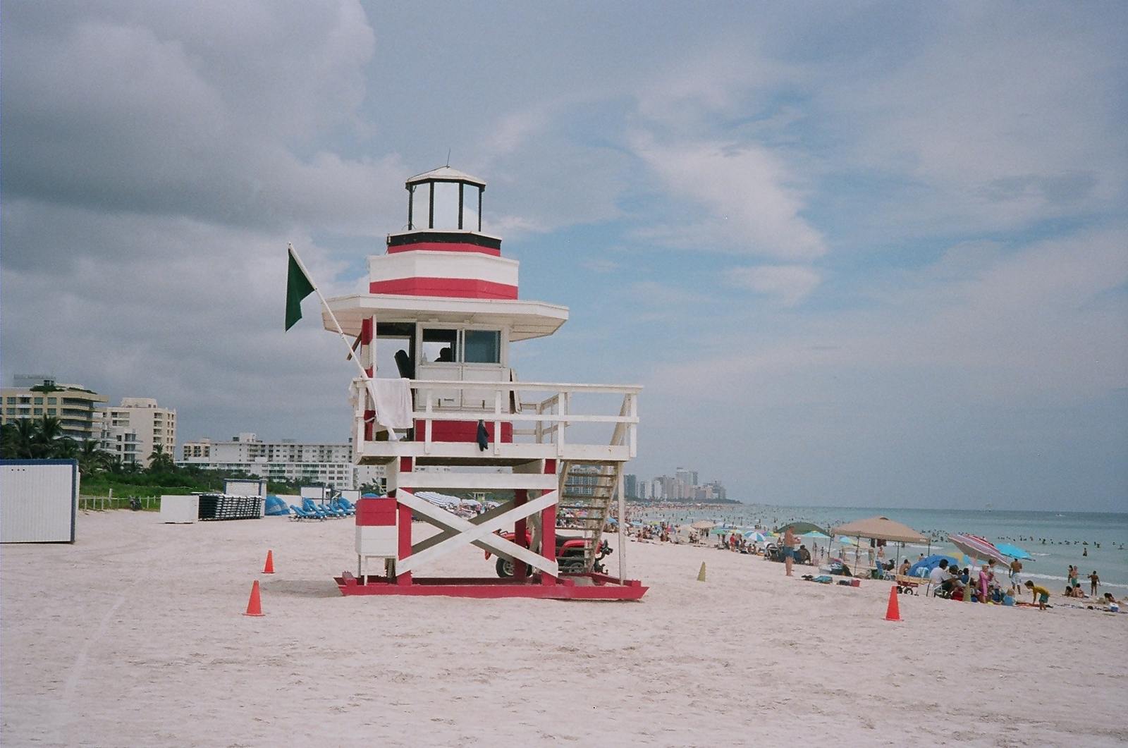 lifeguard station miami10 Art Deco Lifeguard Stations of Miami Beach
