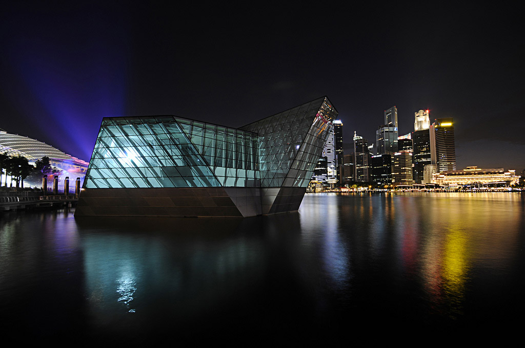 singapore art museum7 ArtScience Museum in Singapore Inspired by Lotus Flower