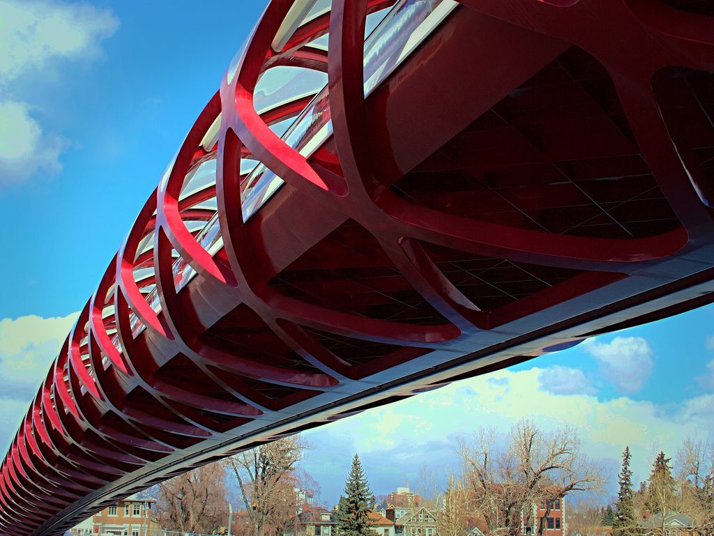 peace bridge1 Peace Bridge by Santiago Calatrava, Calgary