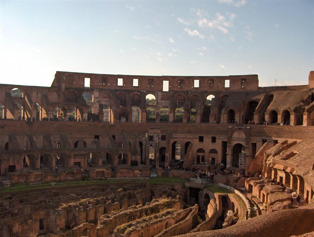 rome colosseum11 Rome Colosseum An Imposing and Beautiful Sight