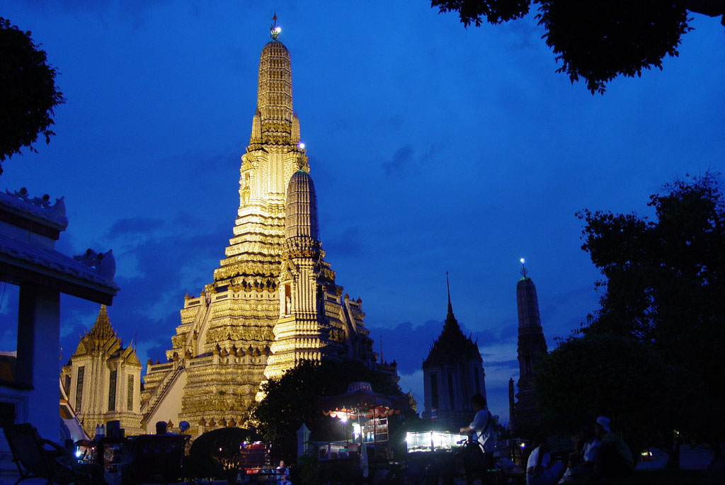 wat arun9 Things to Do in Bangkok Wat Arun