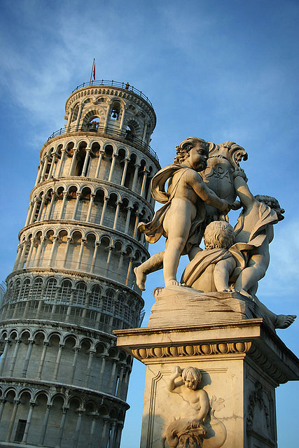 leaning tower pisa Why is The Tower of Pisa Leaning