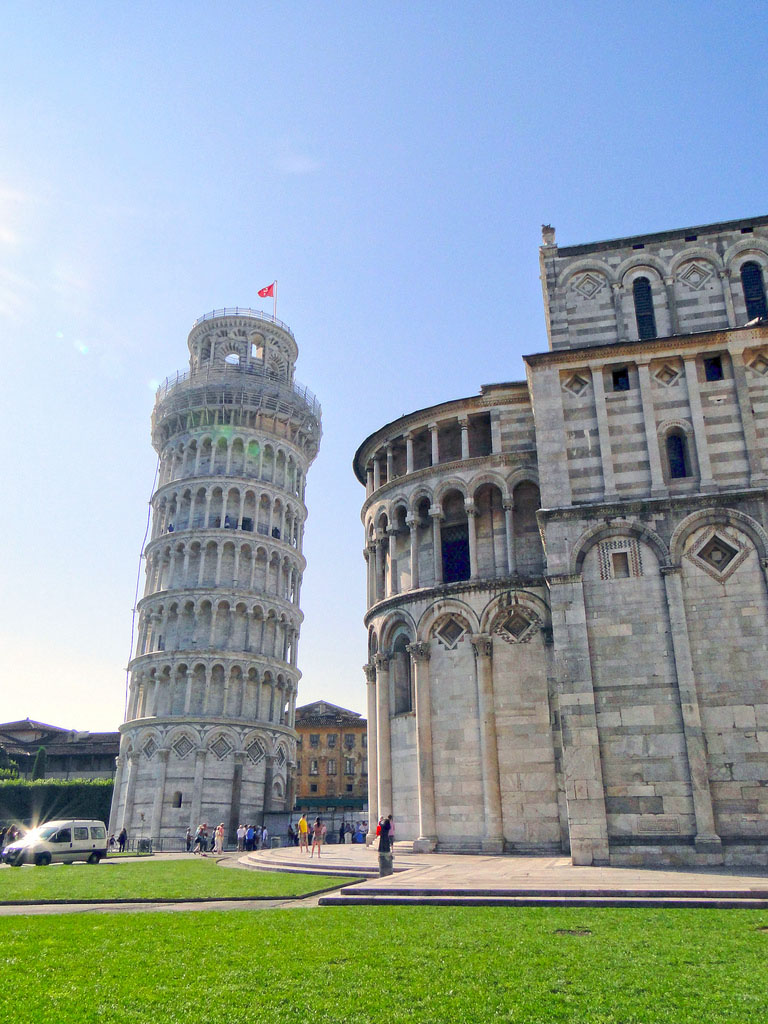 leaning tower pisa12 Why is The Tower of Pisa Leaning