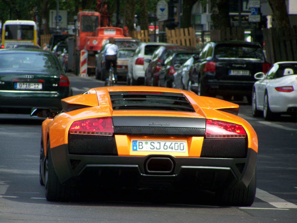amazing supercars streets berlin25 Amazing Supercars in the Streets of Berlin