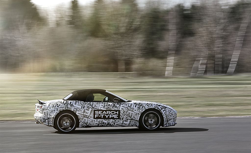 f type6 Jaguar F Type Will Be a Rival for Germans