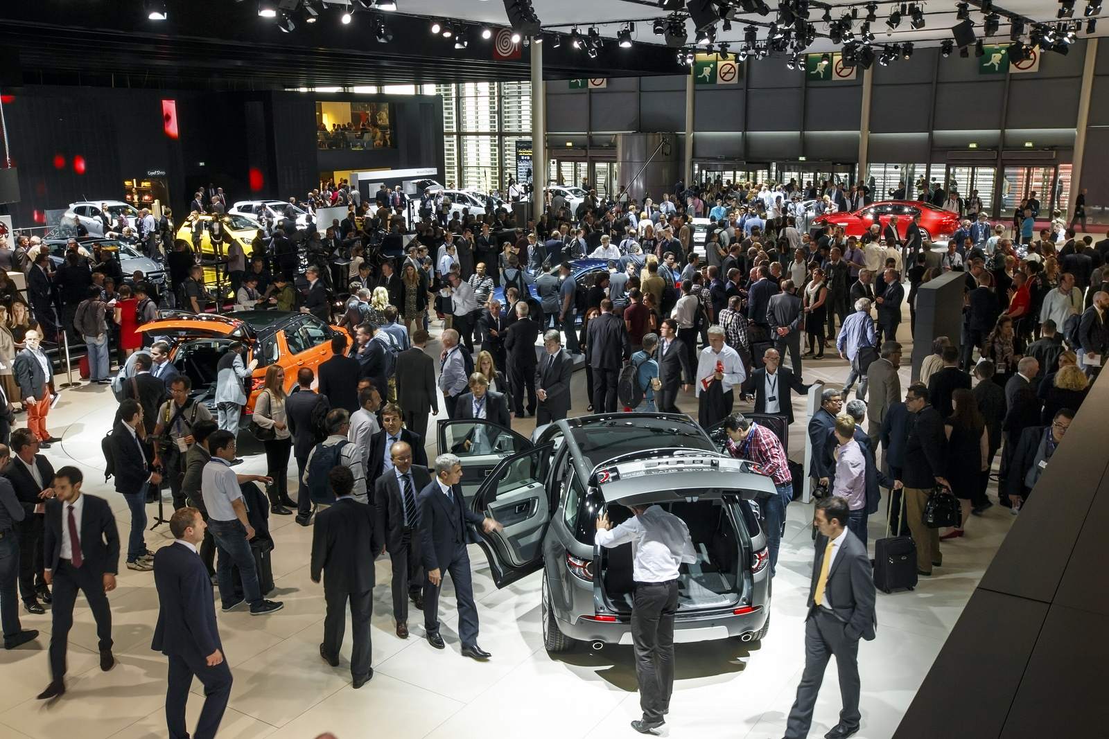paris motor show3 Jaguar and Land Rover at Paris Auto Show 2014