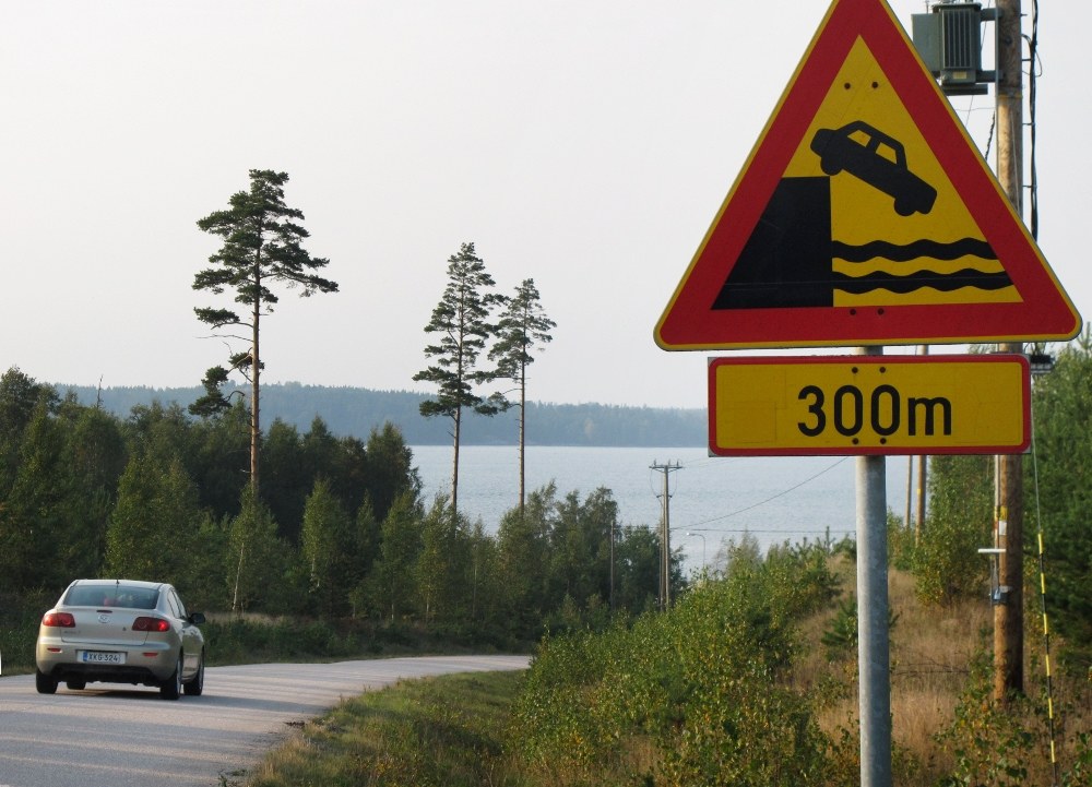 funny road signs 13 Funny Road Signs