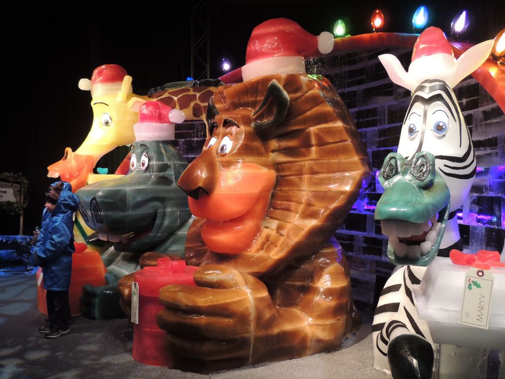 gaylord palms ice Madagascar Ice Sculptures Coolest Exhibit in Orlando