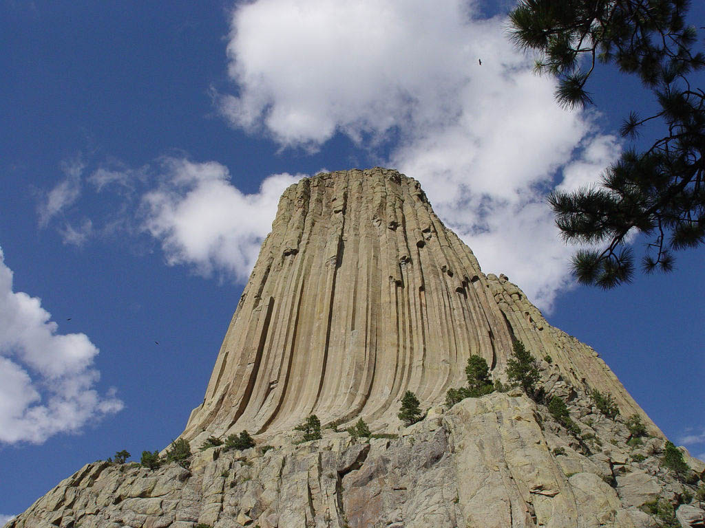 devils tower1 Devils Tower National Monument in Northeast Wyoming