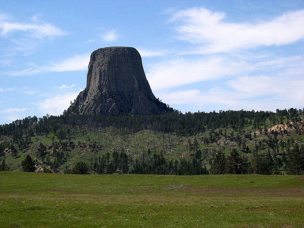 devils tower4 Devils Tower National Monument in Northeast Wyoming