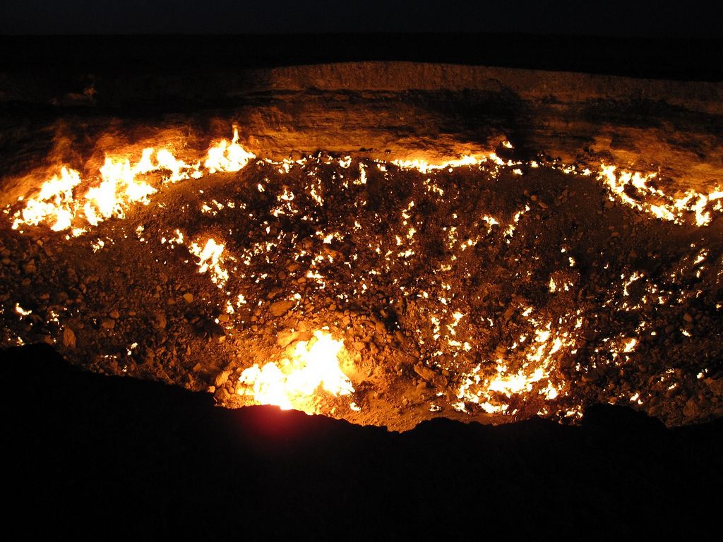 The Door to Hell in Darvaza aka Gas Crater darvaza2 The Door to Hell in Darvaza aka Gas Crater