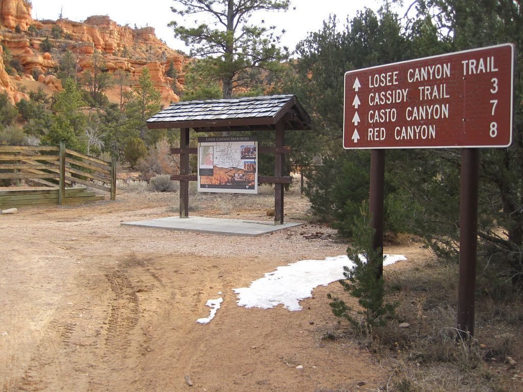 canyon trail Losee Canyon Trail