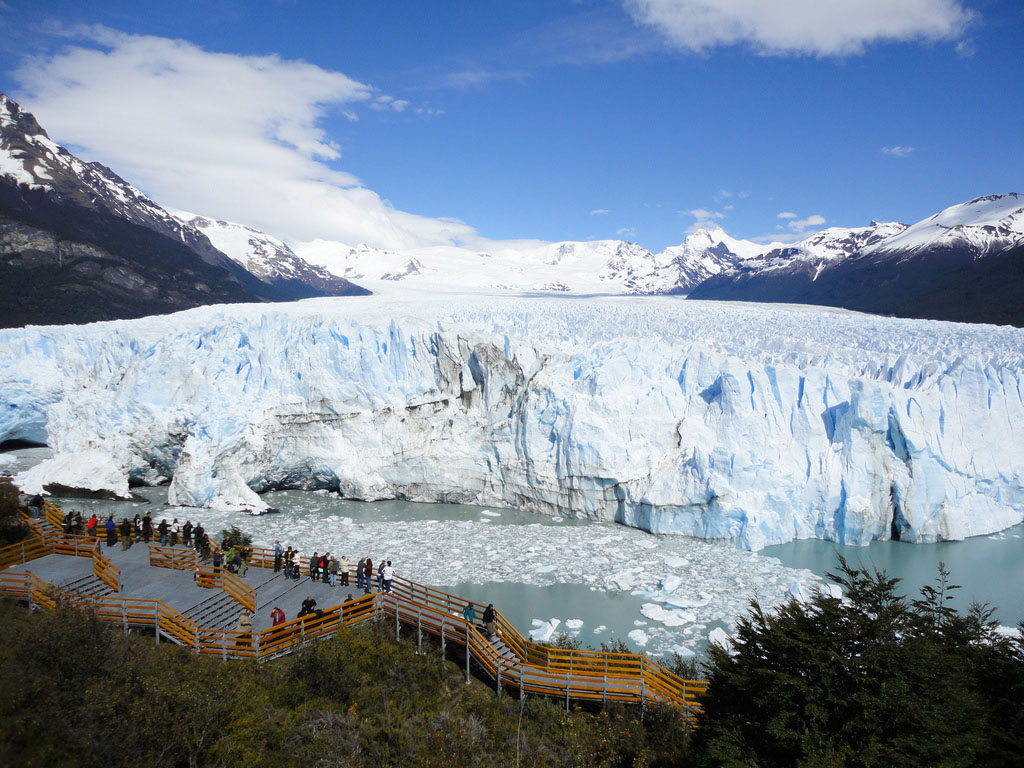 glaciar perito moreno13 Tour to an Enormous Perito Moreno Glacier