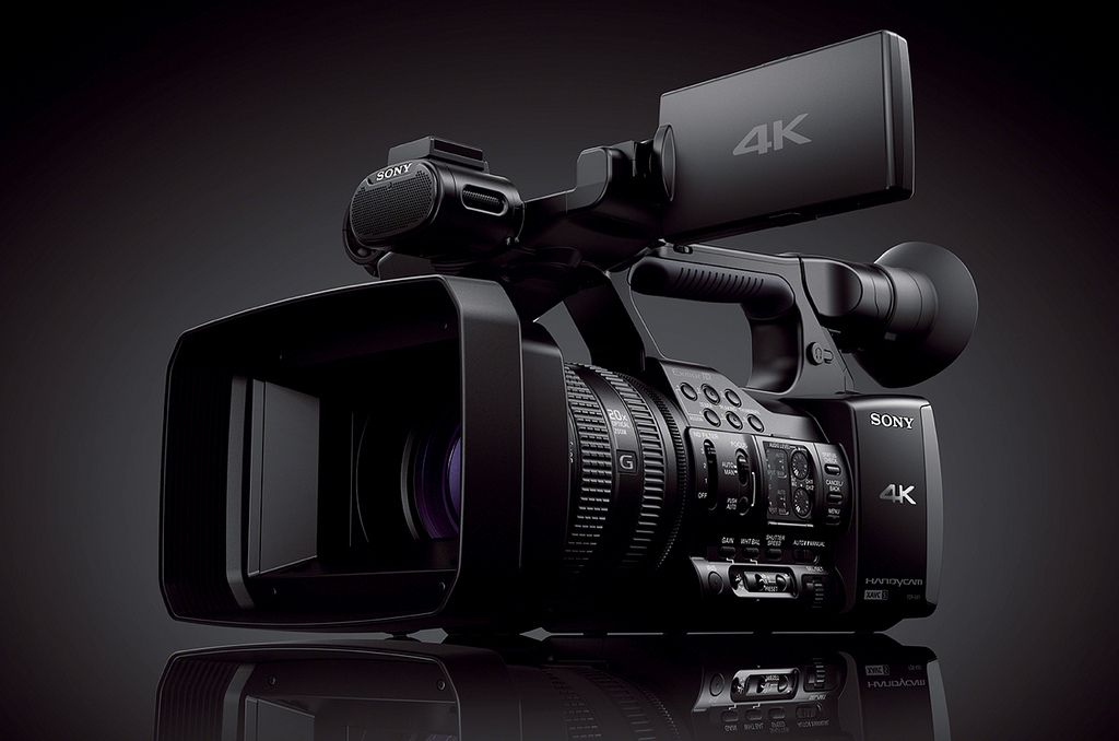 sony fdr ax1 Sony FDR AX1   Low Budget Filming 4K Handycam