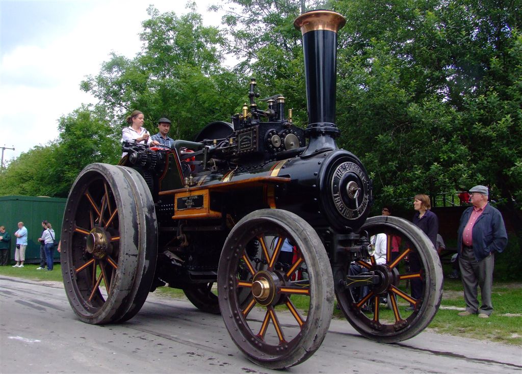 steam power1 Steam Powered Machines on The Road
