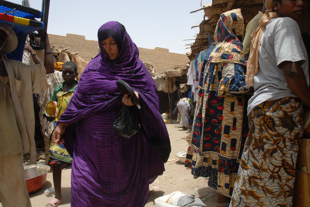 timbuktu10 Typical Street Scene in Timbuktu