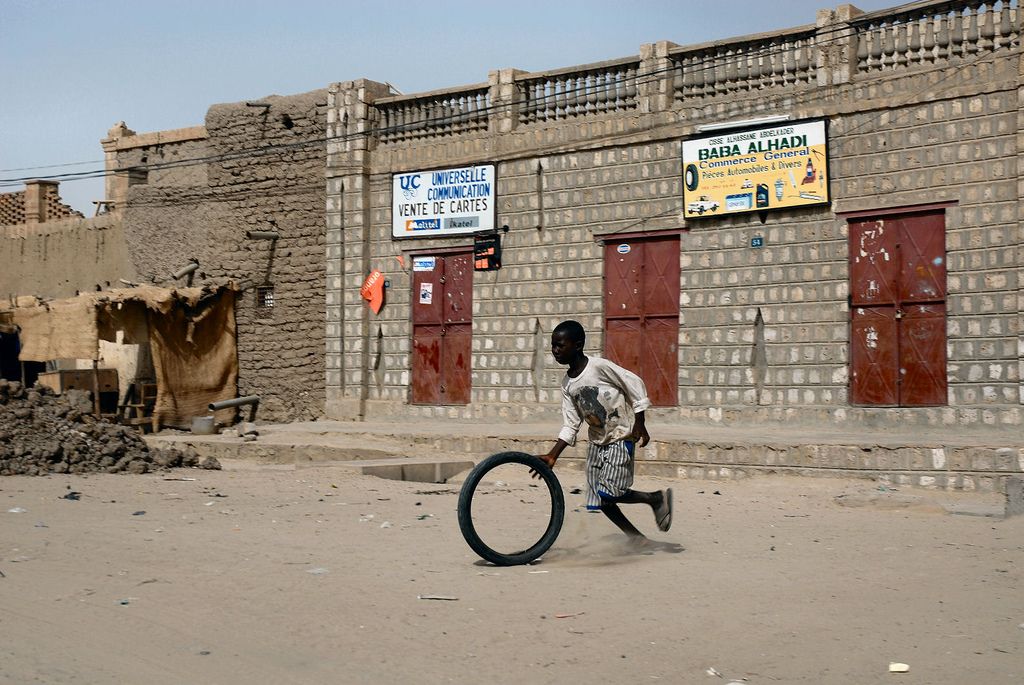 timbuktu8 Typical Street Scene in Timbuktu